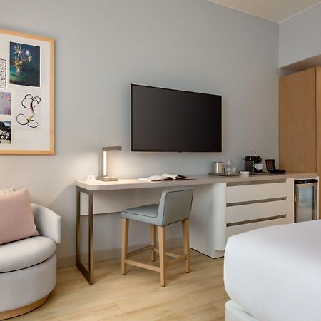 The Viv Hotel, Anaheim, A Tribute Portfolio Hotel Екстер'єр фото A room at the hotel