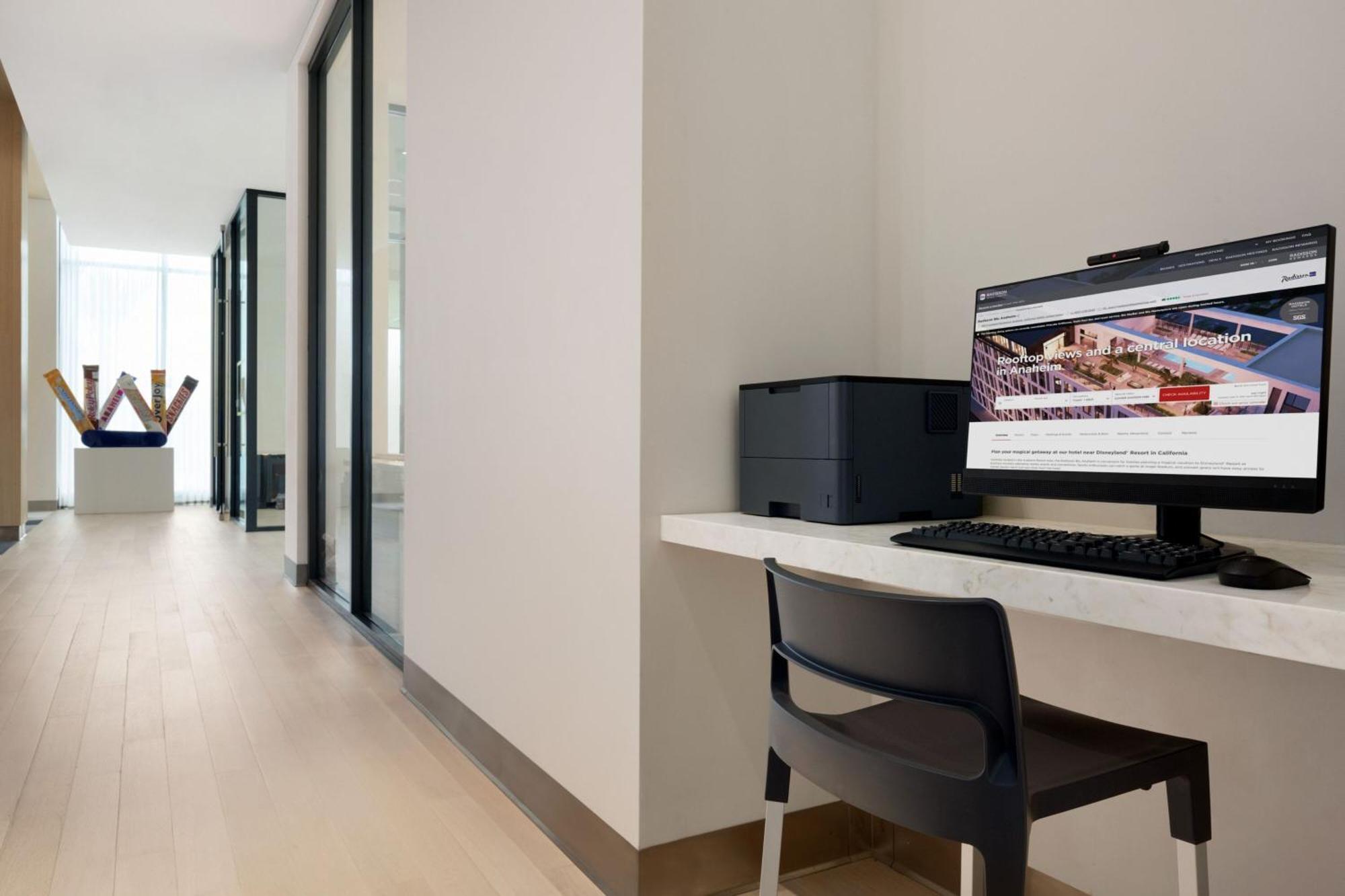 The Viv Hotel, Anaheim, A Tribute Portfolio Hotel Екстер'єр фото The Business Centre